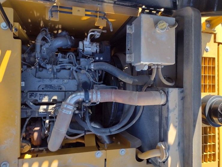sany-sy135c-image-44