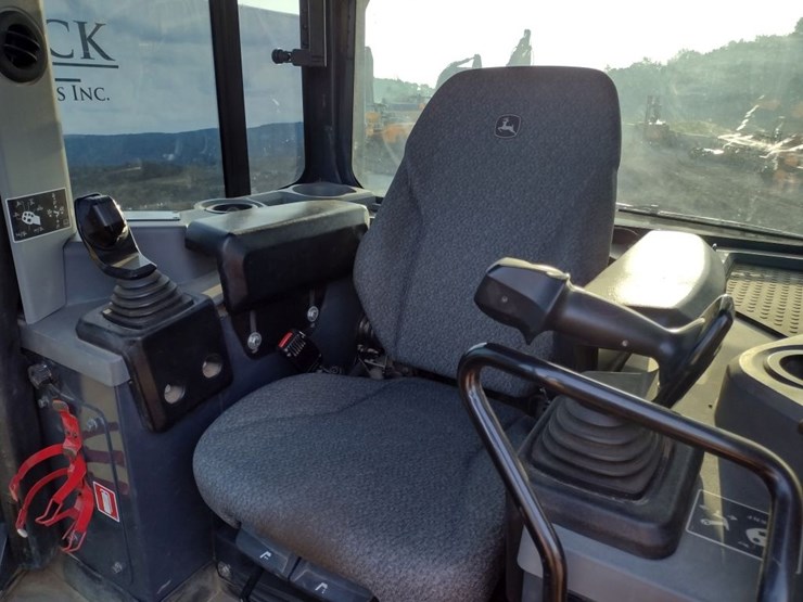 deere-700l-lgp-image-13