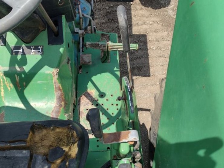 john-deere-2555-image-8