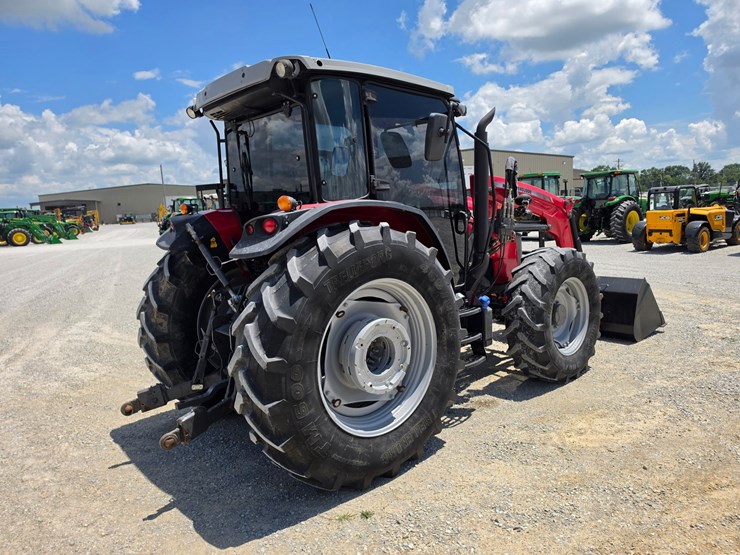 2021-massey-ferguson-6713-image-9