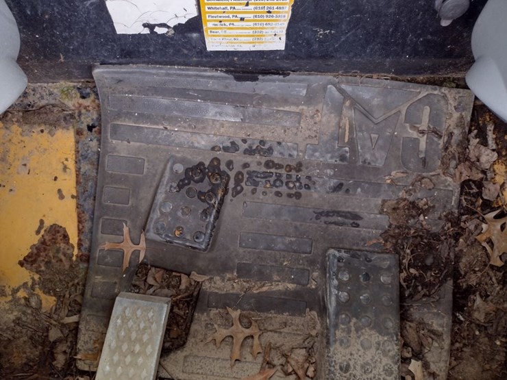 caterpillar-257b3-image-11