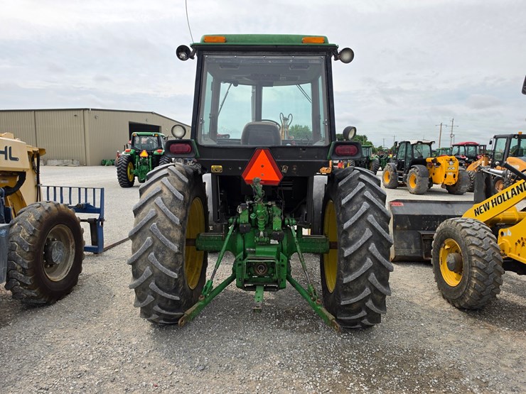 1988-john-deere-4050-image-13