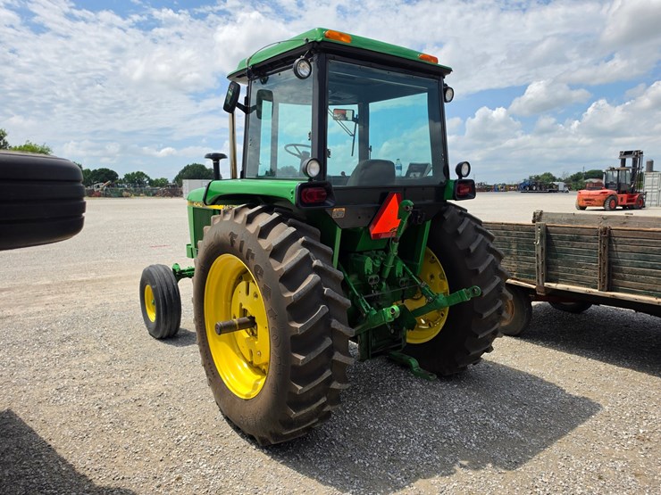 1981-john-deere-4040-image-11
