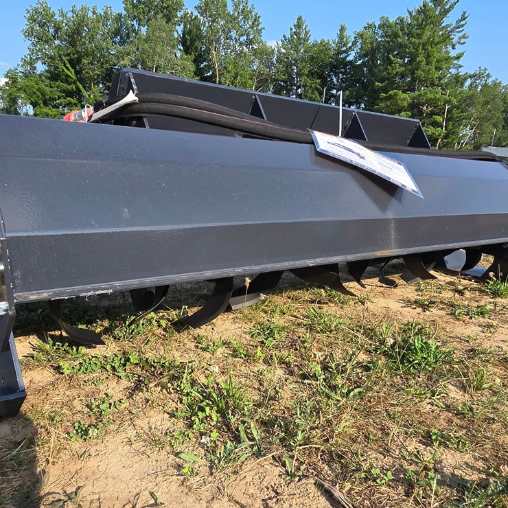 #8831 • Wolverine 72" Tiller