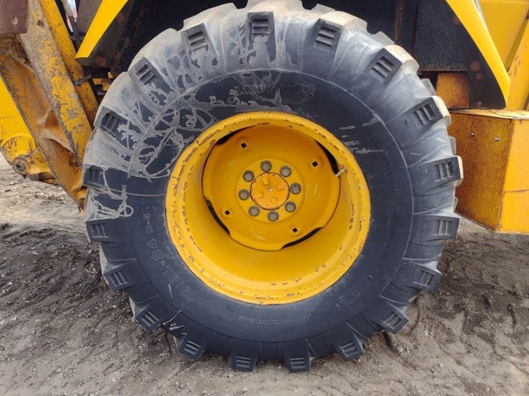 john-deere-310d-image-26
