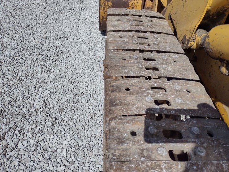 john-deere-350-image-11