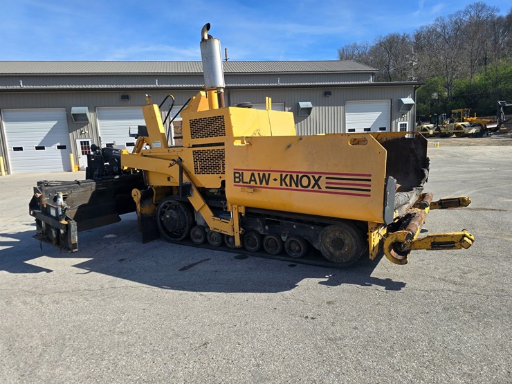 2004-blaw-knox-pf4410-image-21