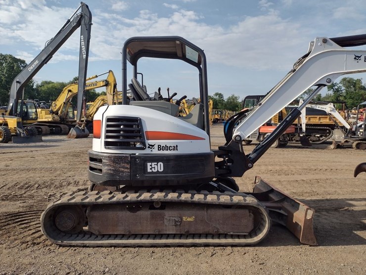 bobcat-e50-image-28