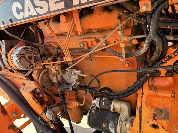 case-ih-4240-image-16