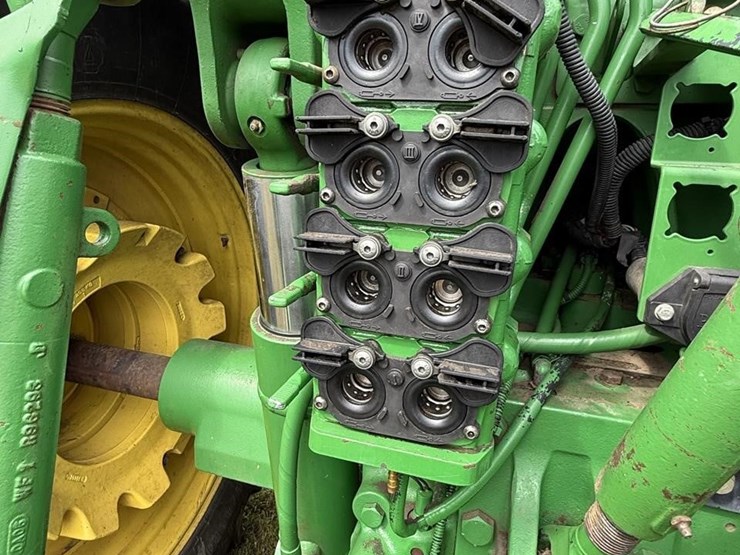 2010-john-deere-7830-image-24