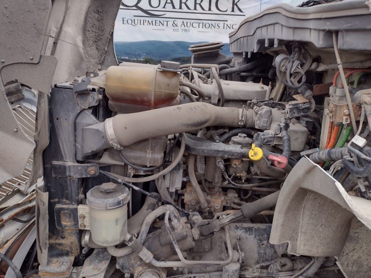 international-durastar-4400-image-31
