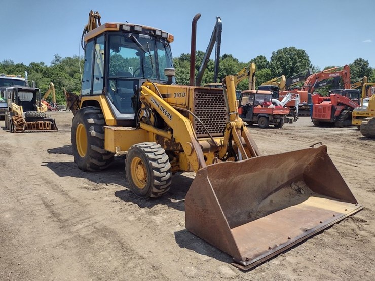 john-deere-310d-image-40