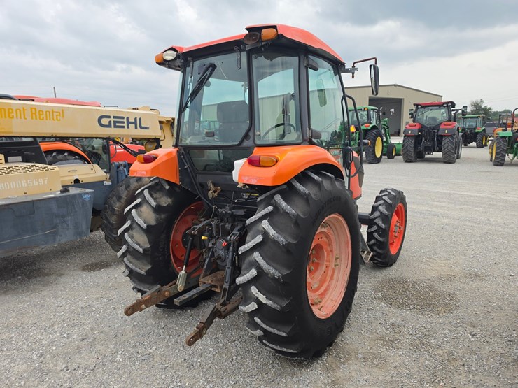 2016-kubota-m7060-image-32