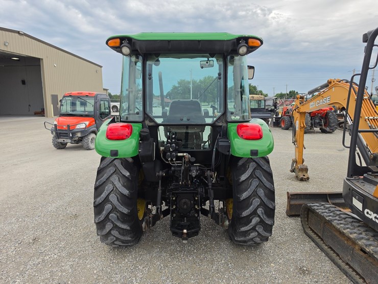 2008-john-deere-5225-image-13