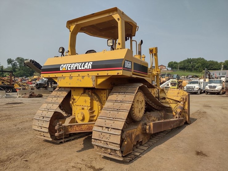 caterpillar-d6h-image-32