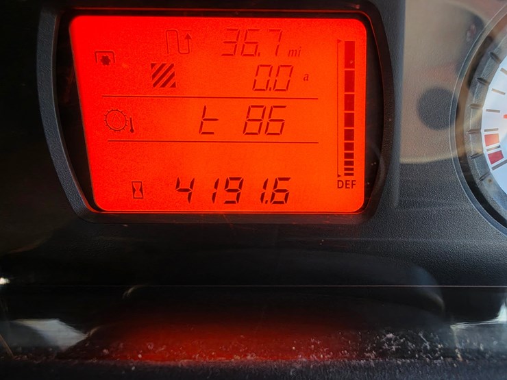 2021-massey-ferguson-6713-image-21