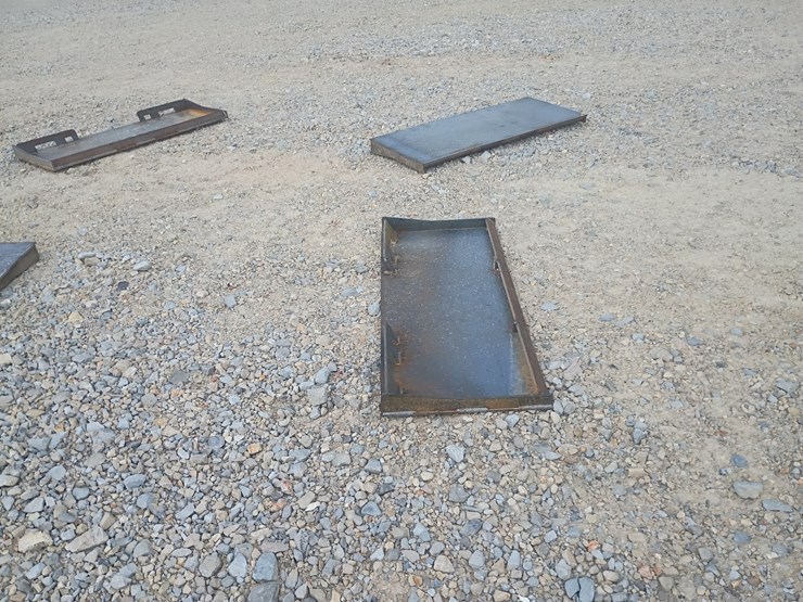 #l76-063-•-landhonor-mounting-plate-skid-steer-attachment-image-2