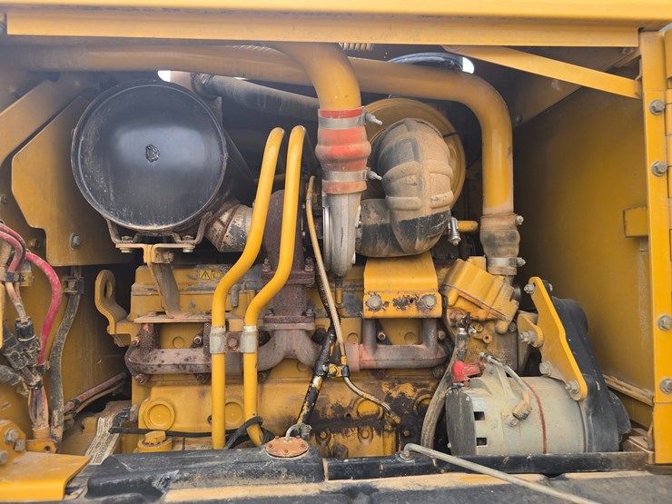 2007-caterpillar-12h-image-73