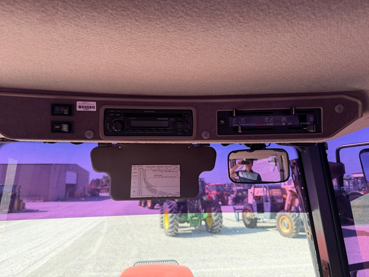kubota-m125x-image-12