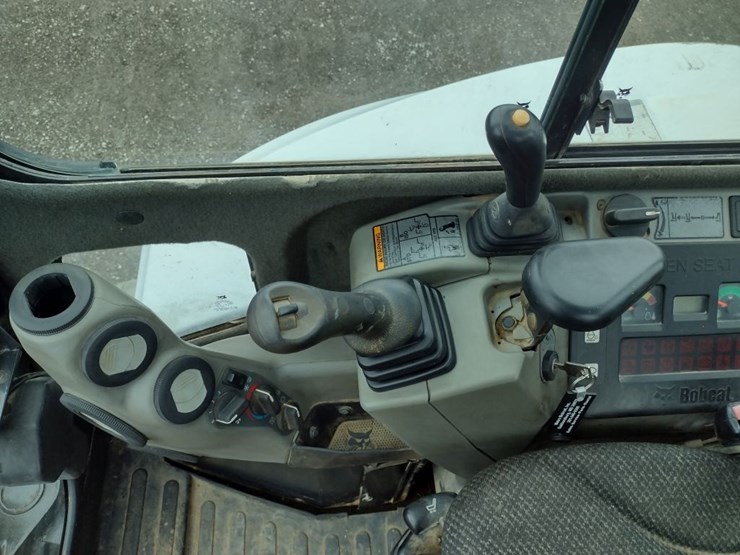 bobcat-e35-image-7