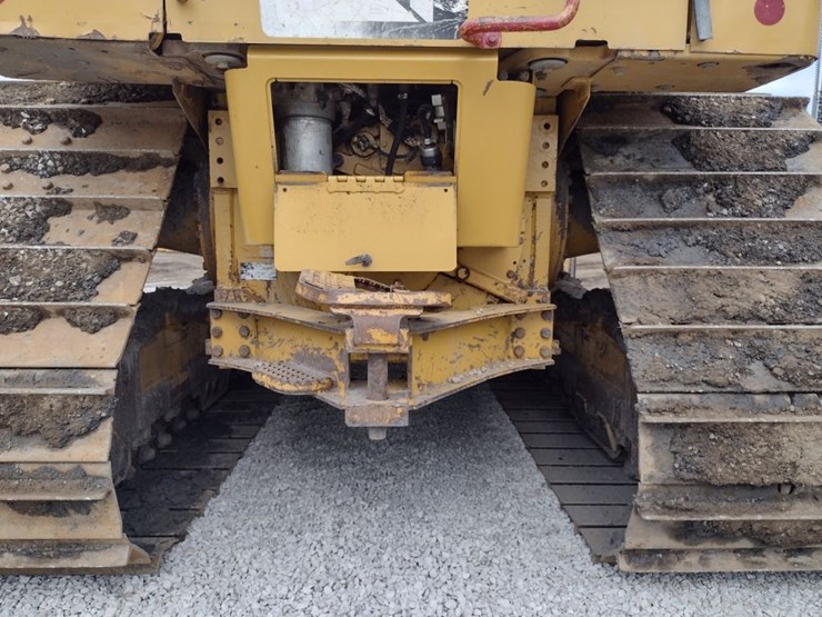 caterpillar-d6n-image-34