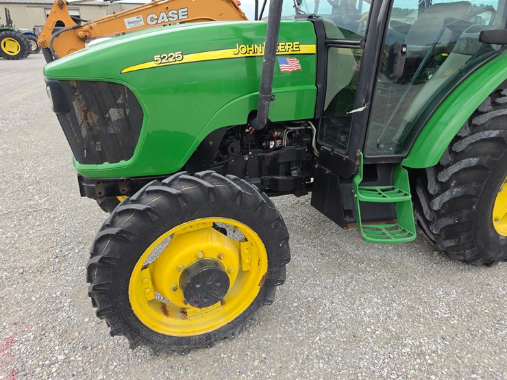 2008-john-deere-5225-image-4