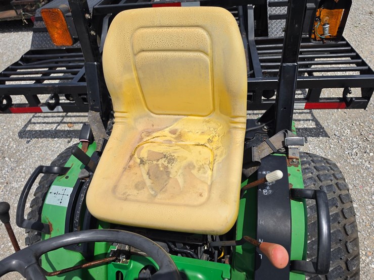 1999-john-deere-4100-image-9