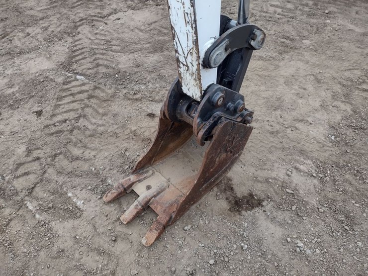 bobcat-e32i-image-24