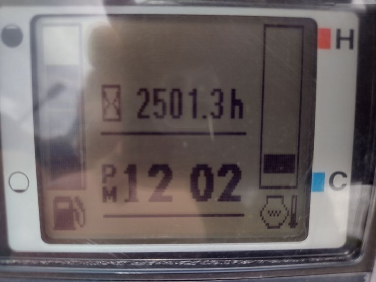 kubota-kx057-4-image-6