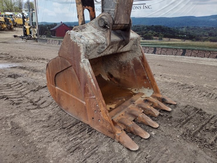 deere-350g-lc-image-24