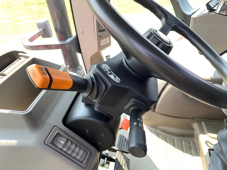 #1254-•-case-ih-185-puma-tractor-(second-owner)-image-59
