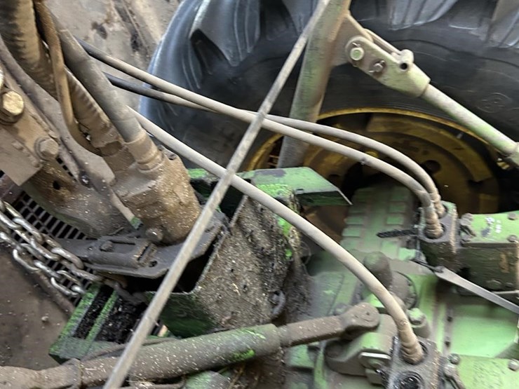 john-deere-4630-image-12