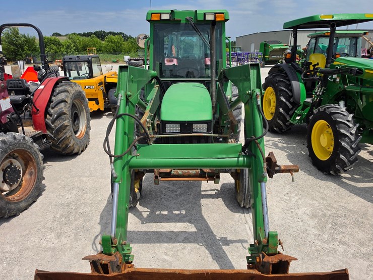 john-deere-5510-image-4