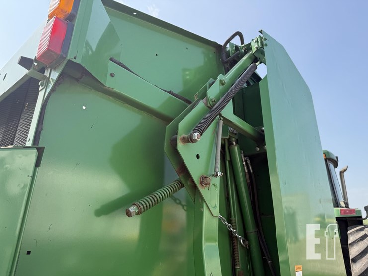 john-deere-569-image-15