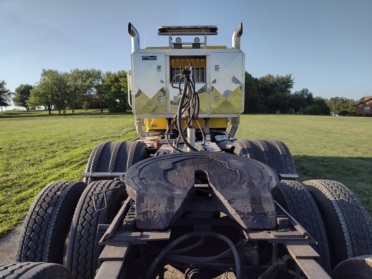 kenworth-w900-image-35
