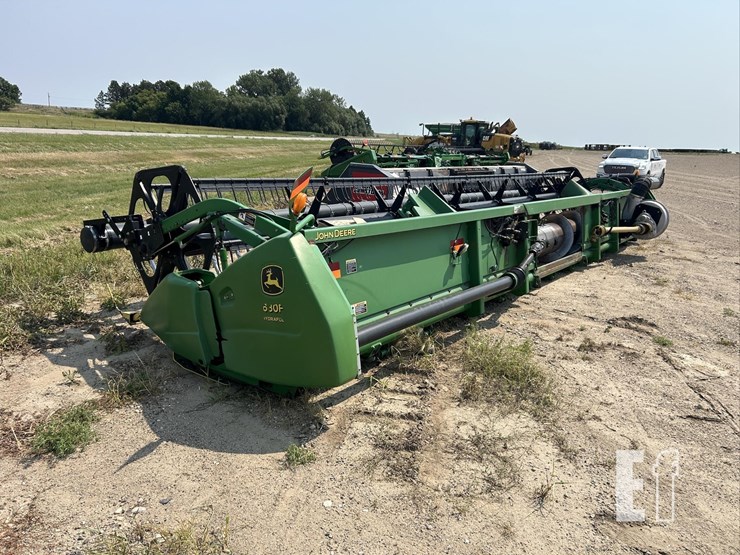 2004-john-deere-630f-image-5