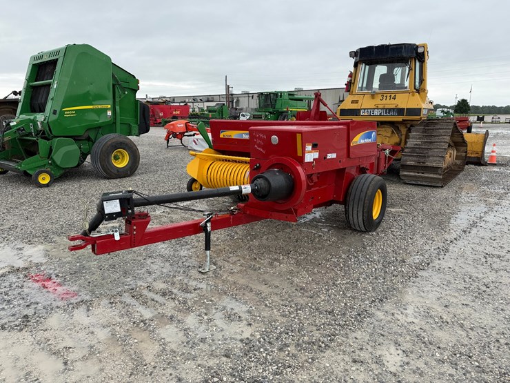 2022-new-holland-bc5060-image-13