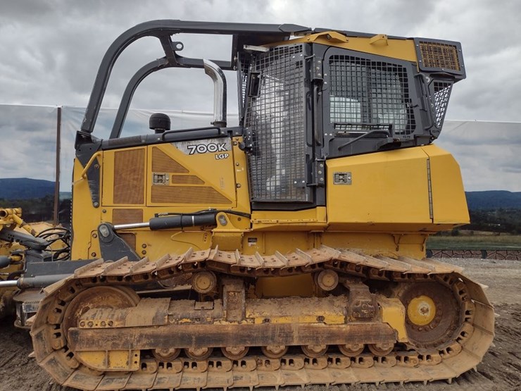 deere-700k-lgp-image-14