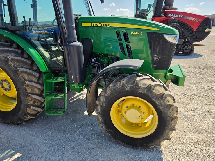 2020-john-deere-6105e-image-20
