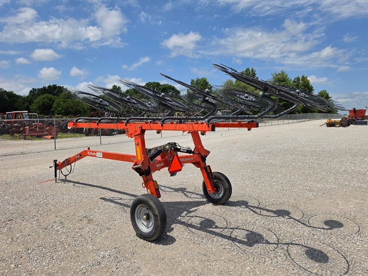 2023-kubota-ra210cr-image-7