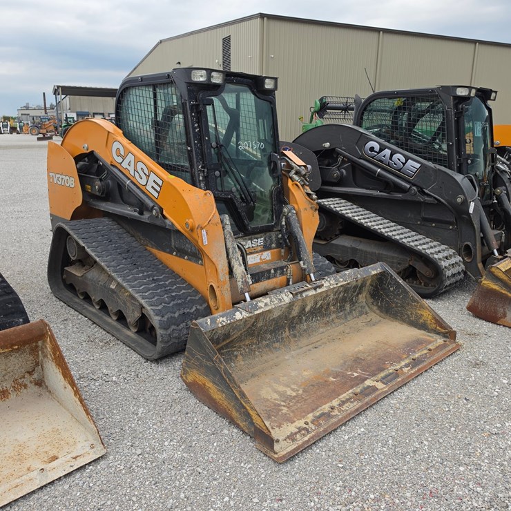2022 CASE TV370B
