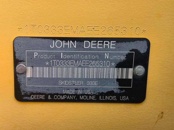2014-deere-333e-image-21