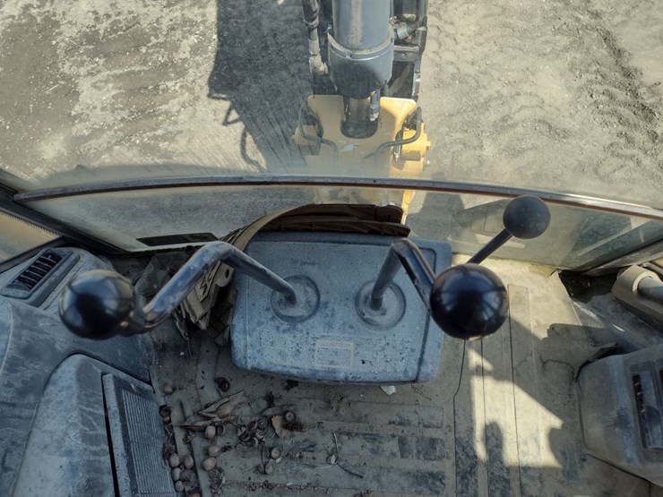 deere-310j-image-11