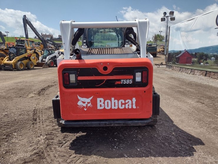 bobcat-t595-image-4