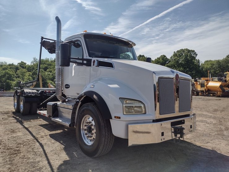 kenworth-t880-image-36