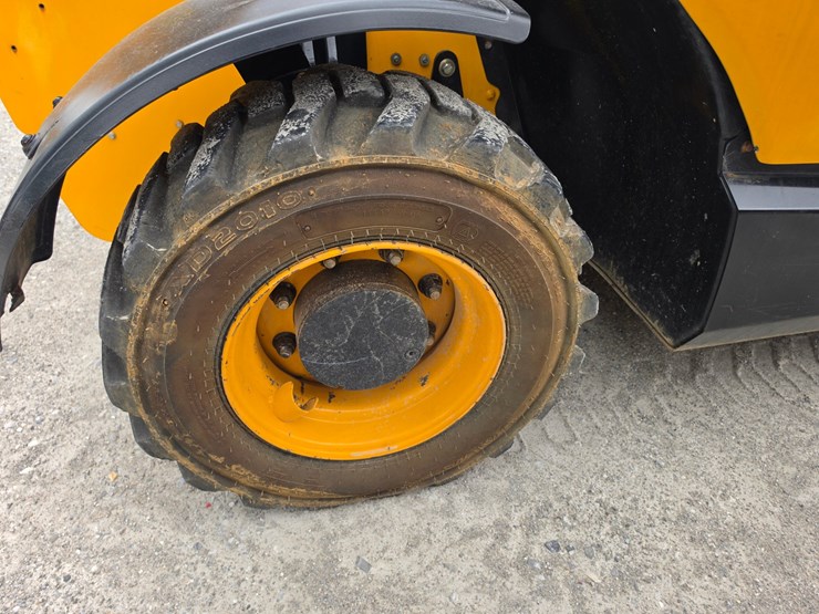 2018-jcb-505-20tc-image-15