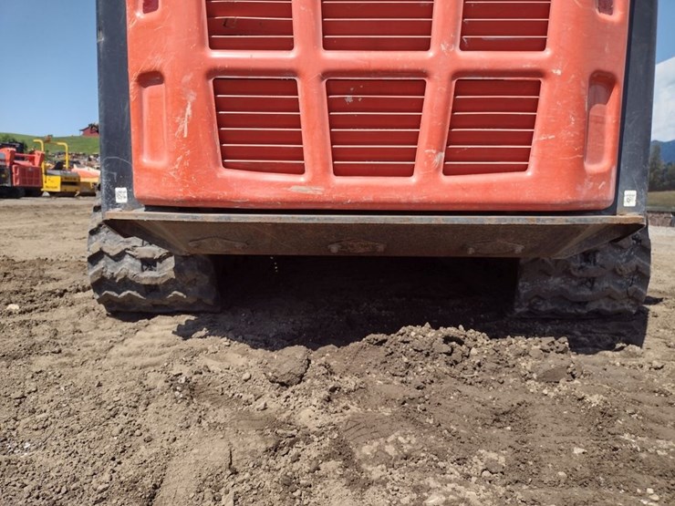 kubota-svl90-image-37