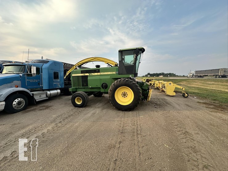 1996-john-deere-6710-image-2