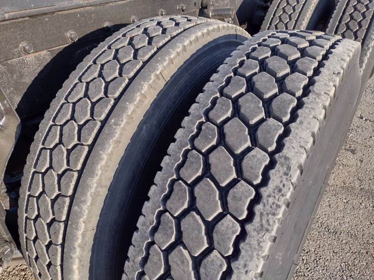 kenworth-w900-image-27