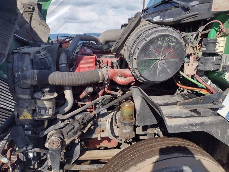 international-prostar-image-17